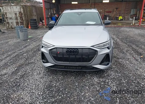 2022 Audi E-Tron S Premium Plus Quattro из США, поврежденный, VIN WA1ACBGE3NB039633